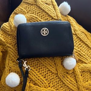 Small Tory Burch Wallet/Wristlet